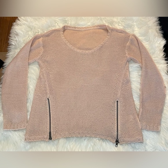 Light Pink Medium Knit Sweater with Zipper Accents on Bottom - Picture 2 of 10